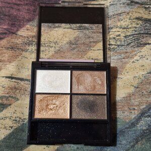 🌙 Revlon ColorStay Day to Night Eyeshadow Quad – Moonlit (555)